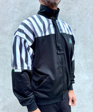 Load image into Gallery viewer, LE COQ SPORTIF &#39;Yannick Noah&#39; Buttoned Placket Court Tracktop. Sz M.