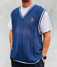 Load image into Gallery viewer, NIKE Supreme Court Cable knit Court Vest. Sz XL.