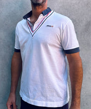 Load image into Gallery viewer, ELLESSE V-Neck Collared Polo. Sz 40.
