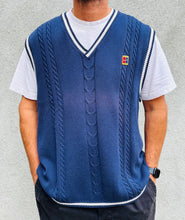 Load image into Gallery viewer, NIKE Supreme Court Cable knit Court Vest. Sz XL.