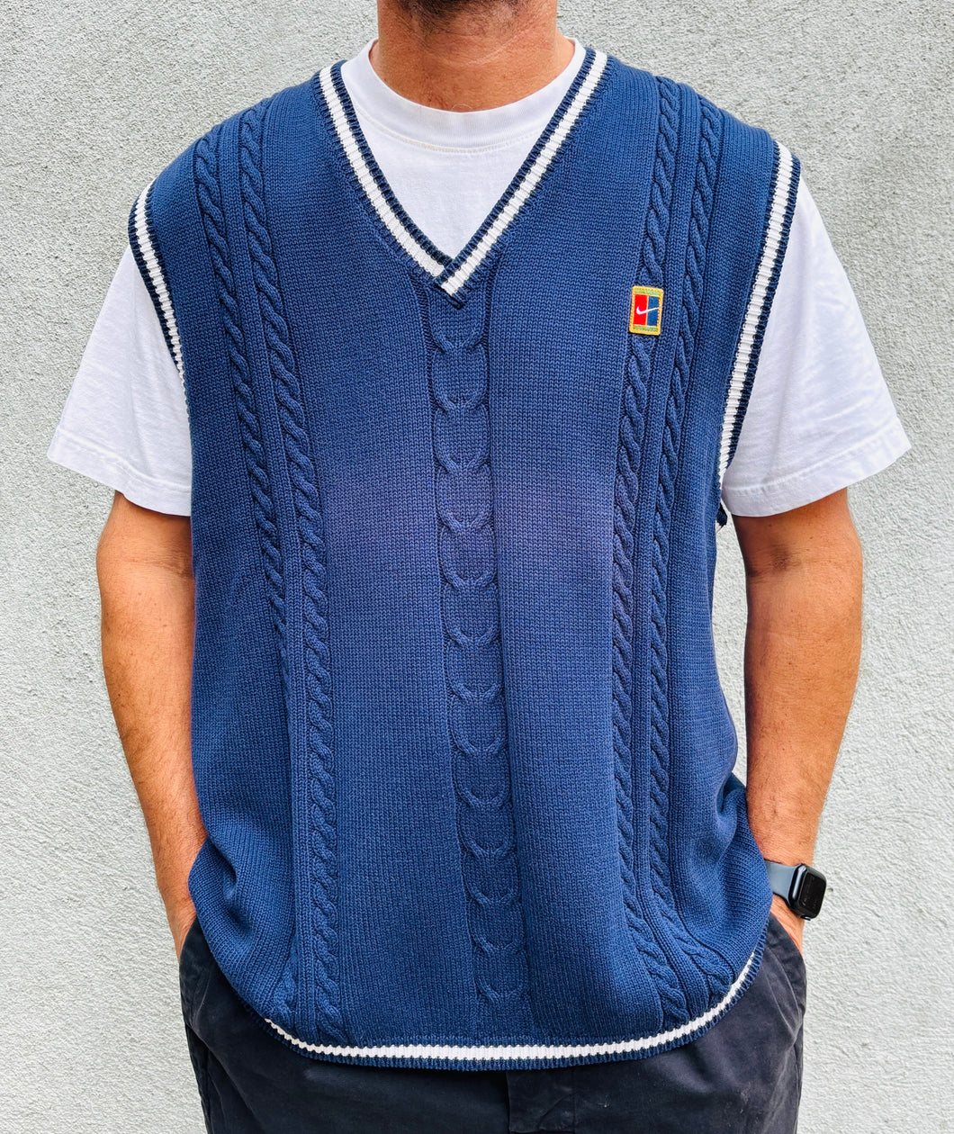 NIKE Supreme Court Cable knit Court Vest. Sz XL.